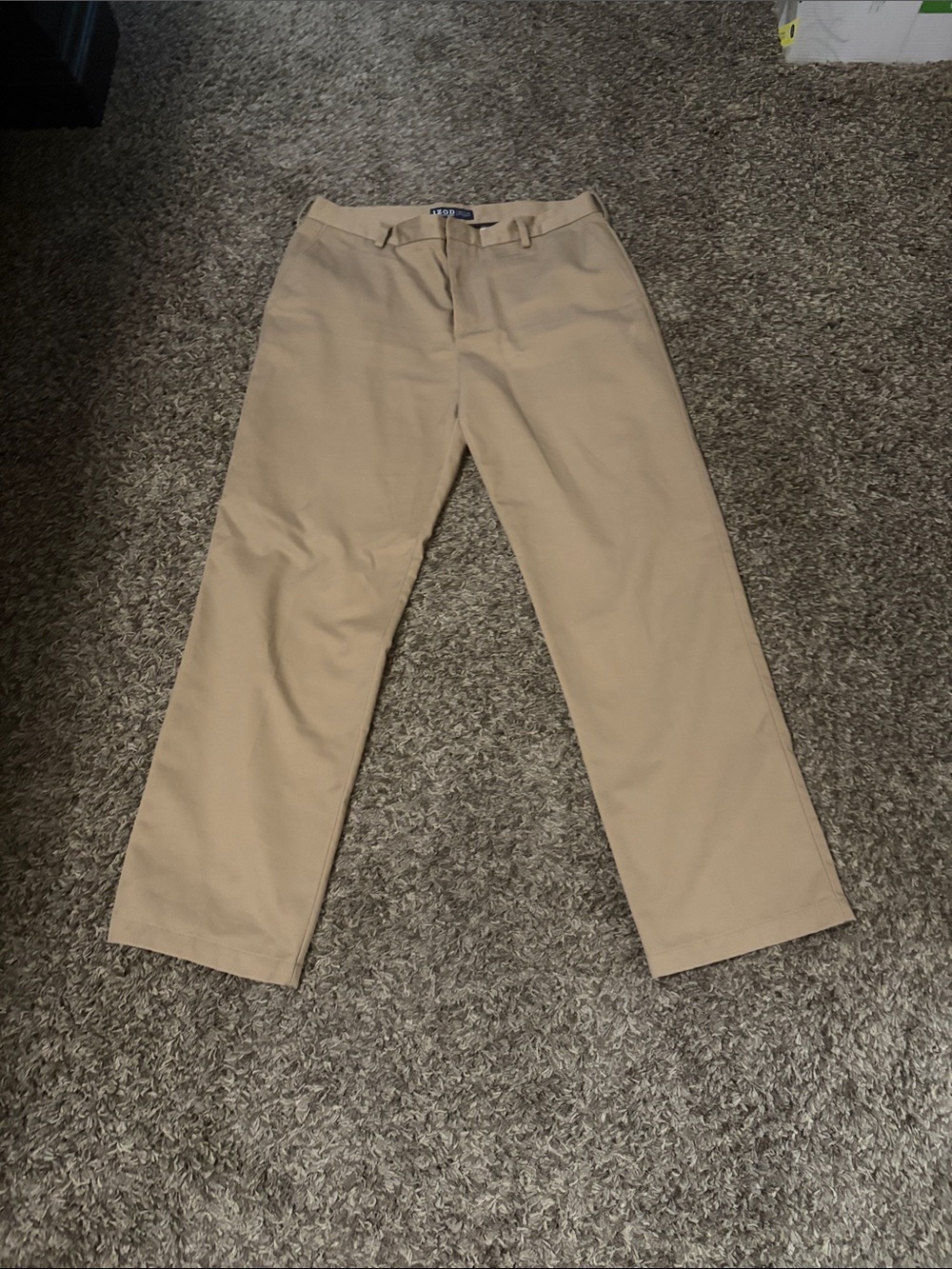 Izod Men's Beige Tan Chinos
